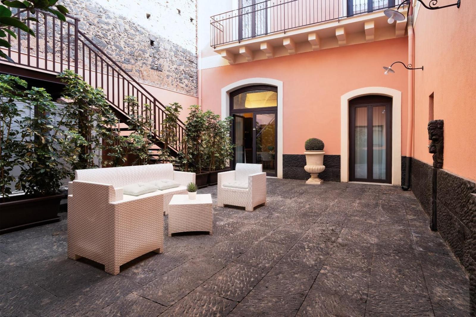 Archimedes Suites CTA Exterior foto